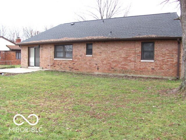 8222 Forsythia Circle, Indianapolis, IN 46219