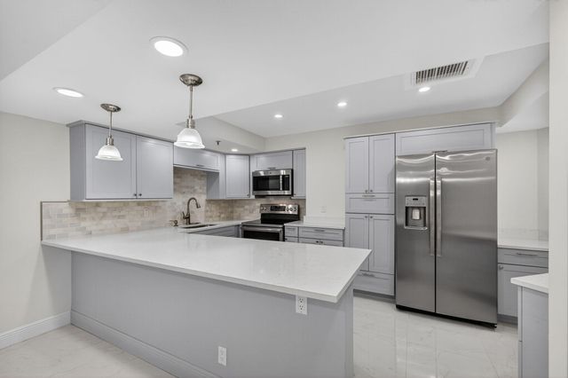 176 Helios Drive 209, Jupiter, FL 33477