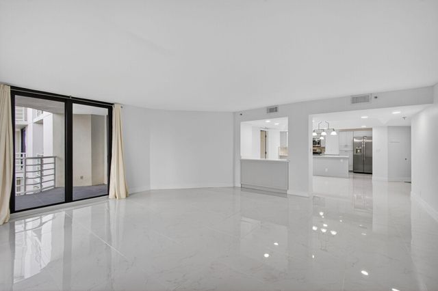 176 Helios Drive 209, Jupiter, FL 33477