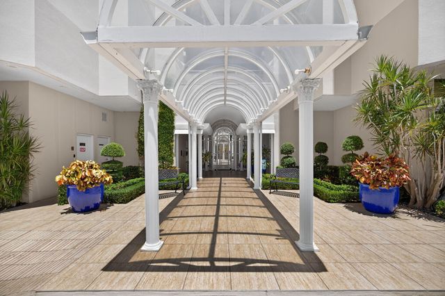 176 Helios Drive 209, Jupiter, FL 33477