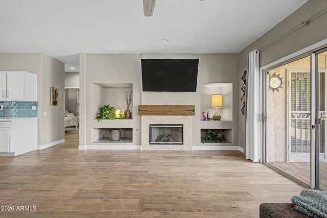 17210 N FIRESTONE Lane, Surprise, AZ 85374