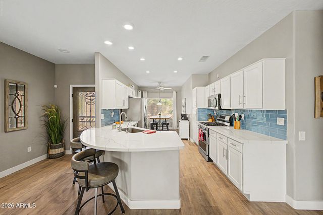 17210 N FIRESTONE Lane, Surprise, AZ 85374