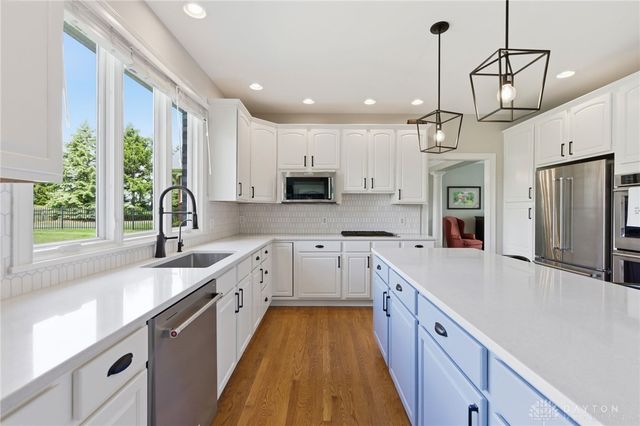 986 Arnold Palmer Drive, Miami Twp, OH 45140
