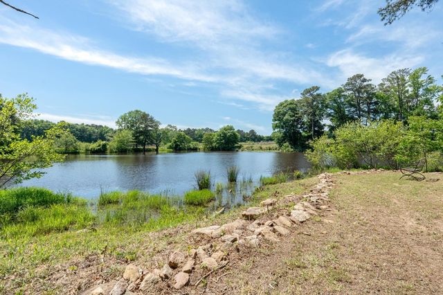 210 Heritage Farm Lane, Fayetteville, GA 30215