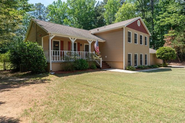 210 Heritage Farm Lane, Fayetteville, GA 30215