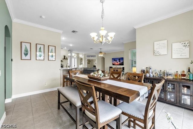 1313 SE 29th TER, Cape Coral, FL 33904