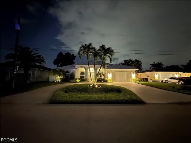 1313 SE 29th TER, Cape Coral, FL 33904