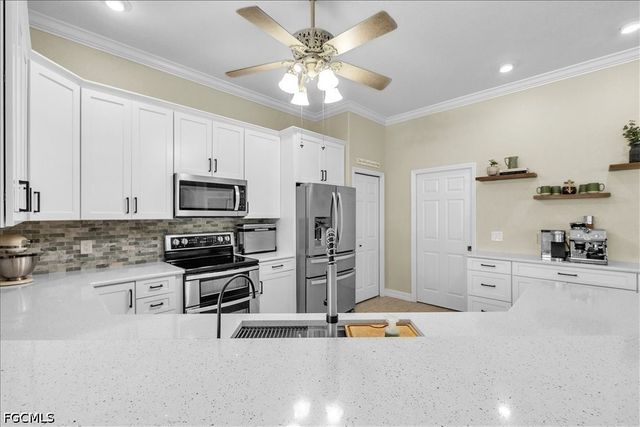 1313 SE 29th TER, Cape Coral, FL 33904