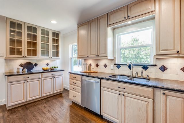 4617 Rockaway Drive, Dallas, TX 75214