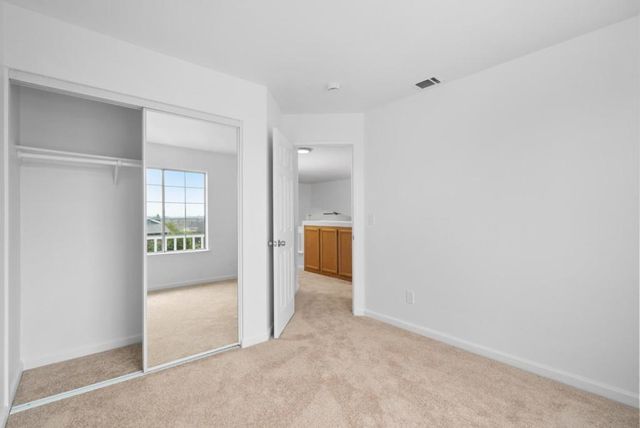 330 Carousel Drive, Vallejo, CA 94589