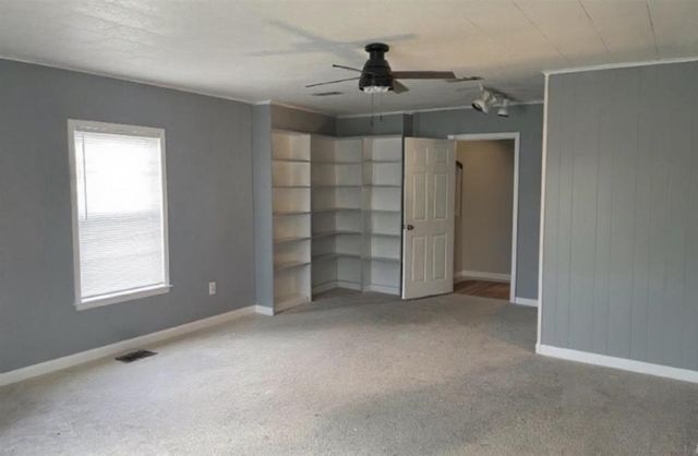 4019 Center Street, Lake Charles, LA 70601