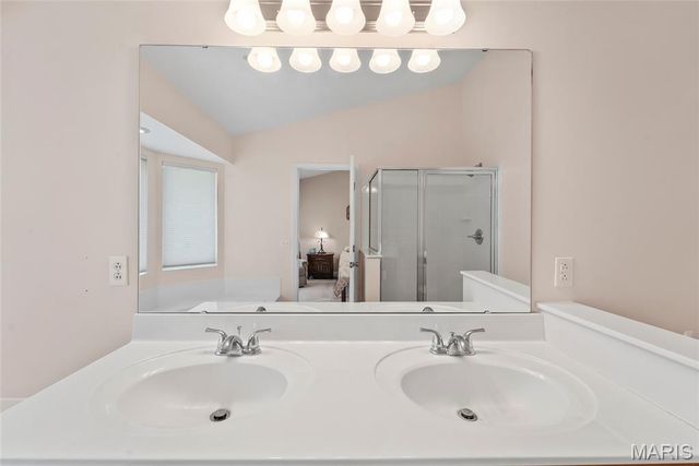 500 Micahs Way, Columbia, IL 62236