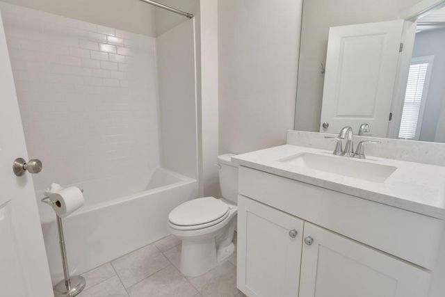 413 Bishop Lane, Woodstock, GA 30188