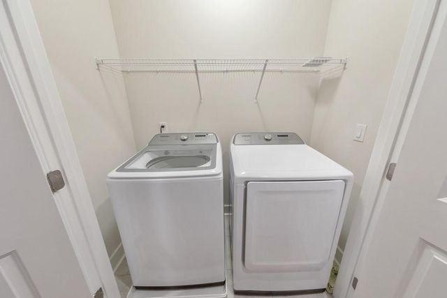 413 Bishop Lane, Woodstock, GA 30188