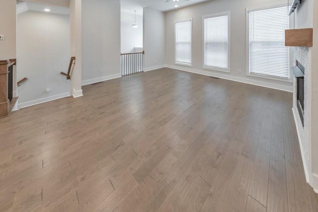 413 Bishop Lane, Woodstock, GA 30188