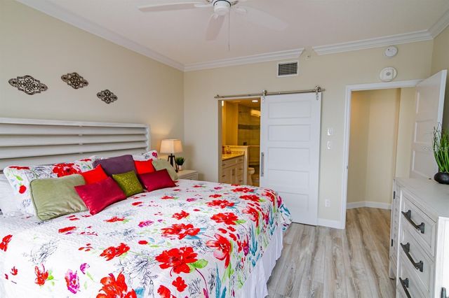 7974 SAILBOAT KEY BOULEVARD S 402, South Pasadena, FL 33707