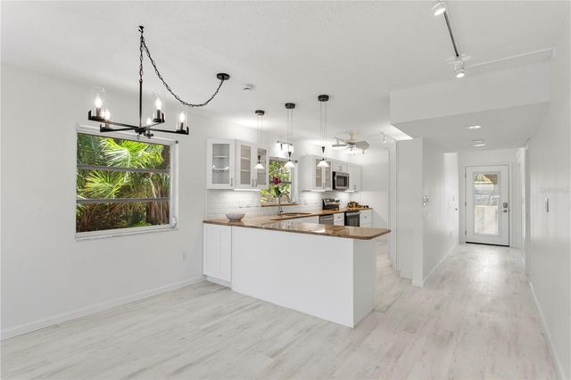 6700 GULF OF MEXICO DRIVE 117, Longboat Key, FL 34228