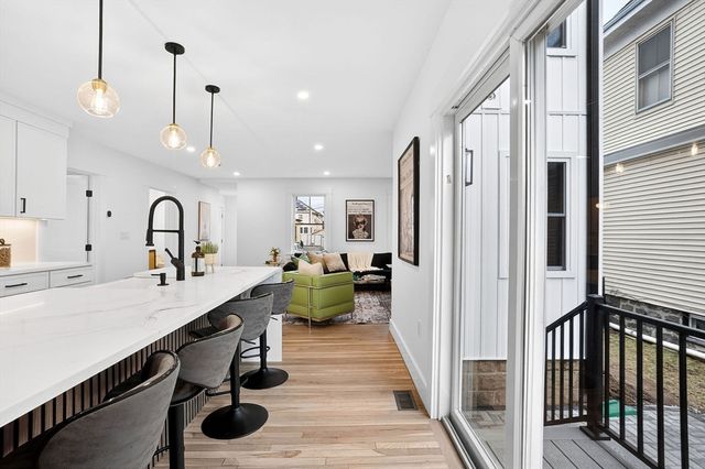 29 Laurel 29, Watertown, MA 02472