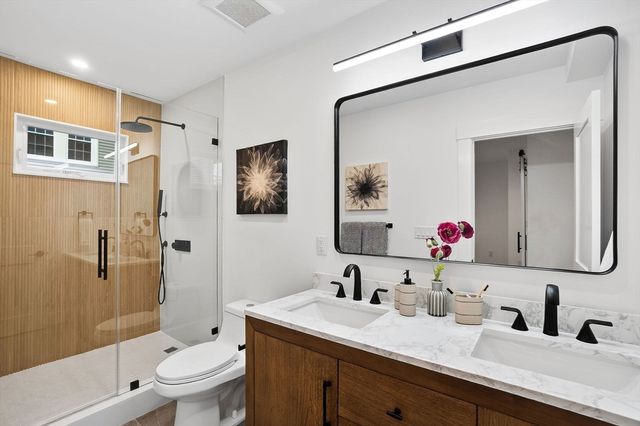 29 Laurel 29, Watertown, MA 02472