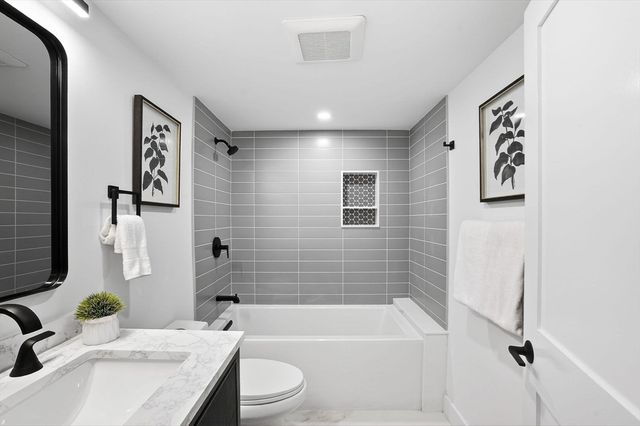 29 Laurel 29, Watertown, MA 02472