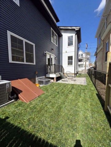 29 Laurel 29, Watertown, MA 02472