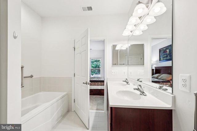 8809 HUB GRTH #3, Jessup, MD 20794
