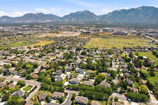 955 W 10375 S, South Jordan, UT 84095