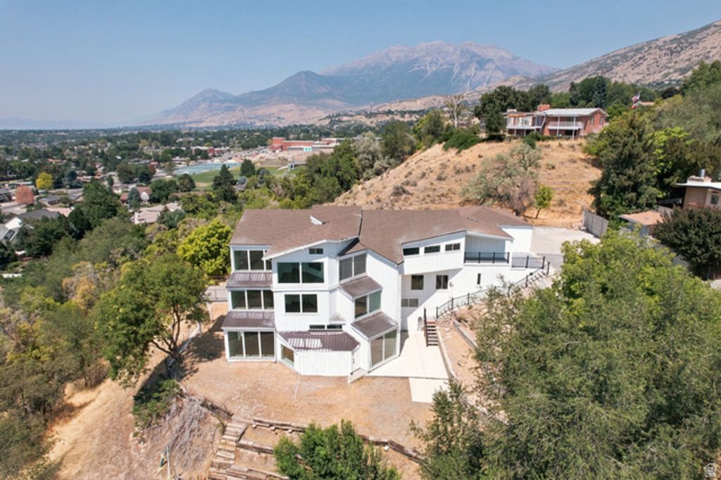 3077 N BANNOCK DR, Provo, UT 84604 — exterior