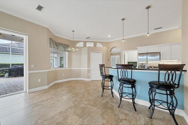 11709 CLUBHOUSE DRIVE, Lakewood Ranch, FL 34202