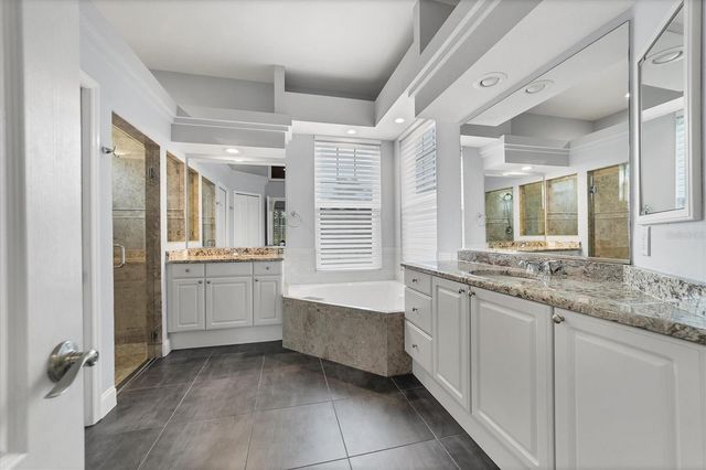 11709 CLUBHOUSE DRIVE, Lakewood Ranch, FL 34202