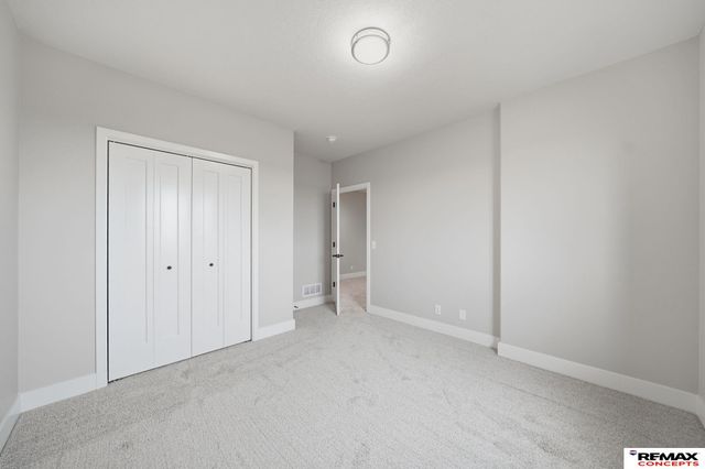 958 W Avondale Street, Lincoln, NE 68523