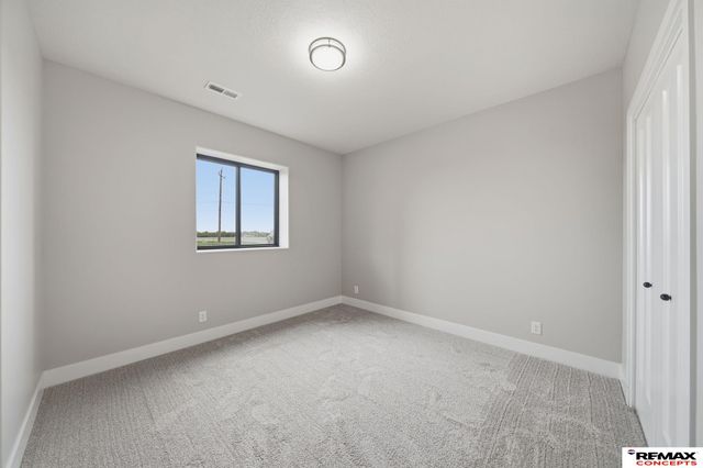 958 W Avondale Street, Lincoln, NE 68523