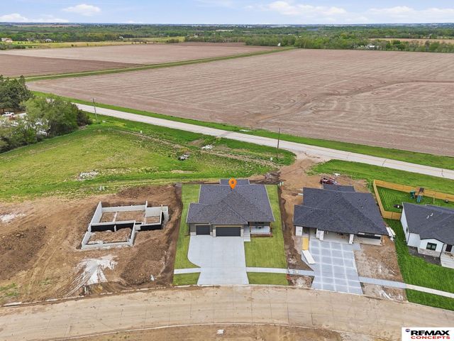 958 W Avondale Street, Lincoln, NE 68523
