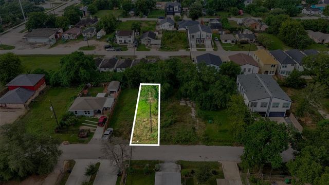 3552 Nathaniel Brown Street, Houston, TX 77021