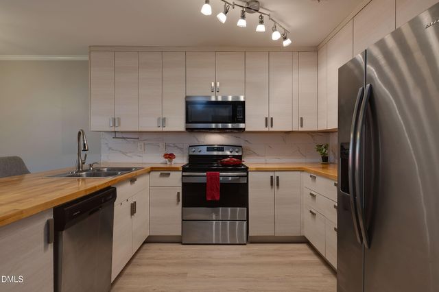 33 Sparger Springs Lane, Durham, NC 27705