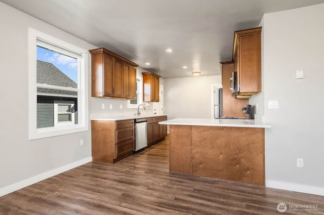 1223 11th Street, Bremerton, WA 98337