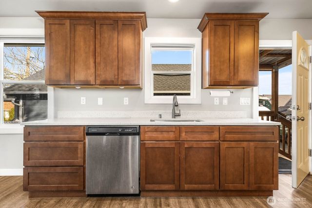 1223 11th Street, Bremerton, WA 98337
