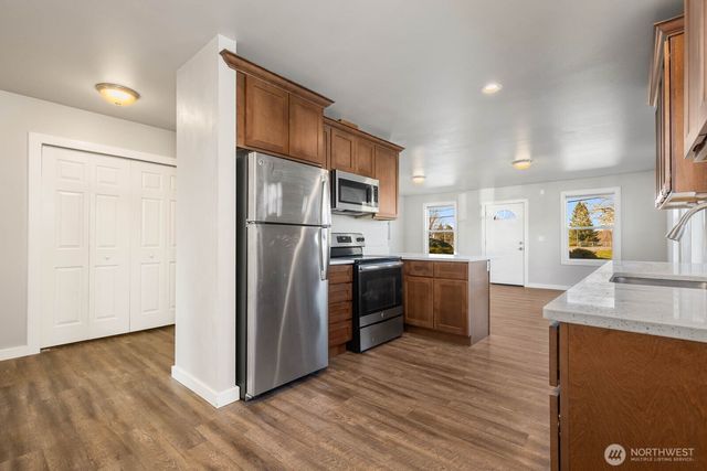1223 11th Street, Bremerton, WA 98337