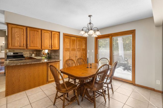 4416 74th Street, Urbandale, IA 50322