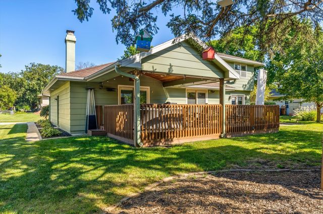 4416 74th Street, Urbandale, IA 50322