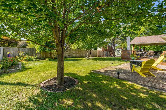 4416 74th Street, Urbandale, IA 50322