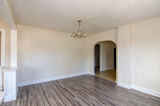 2428 Myrtle AVE, Norfolk, VA 23504