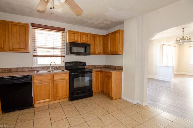 2428 Myrtle AVE, Norfolk, VA 23504