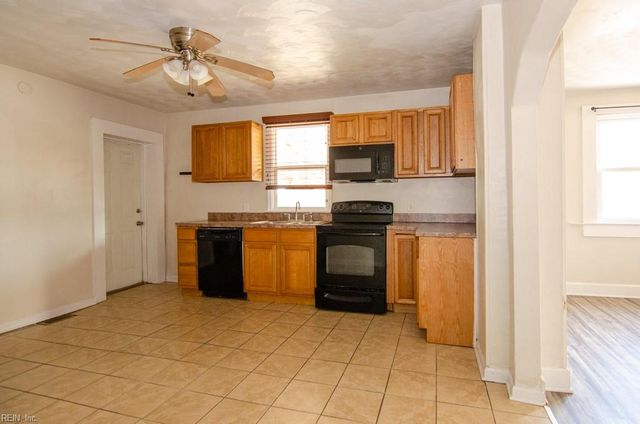 2428 Myrtle AVE, Norfolk, VA 23504