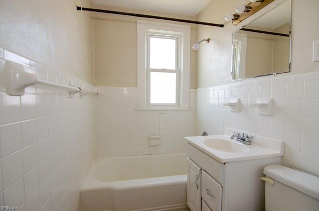 2428 Myrtle AVE, Norfolk, VA 23504