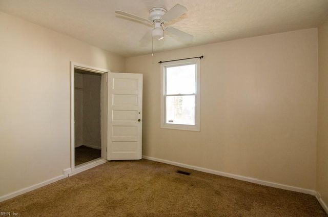 2428 Myrtle AVE, Norfolk, VA 23504