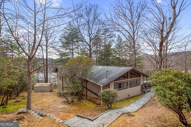 9 Golf Drive, Clayton, GA 30525