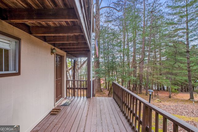 9 Golf Drive, Clayton, GA 30525