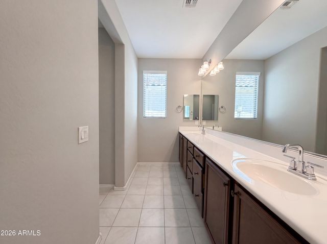 4387 N PRESIDIO Drive, Florence, AZ 85132
