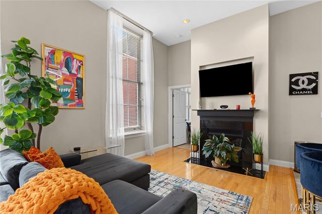 1515 Lafayette Avenue 309, St Louis, MO 63104